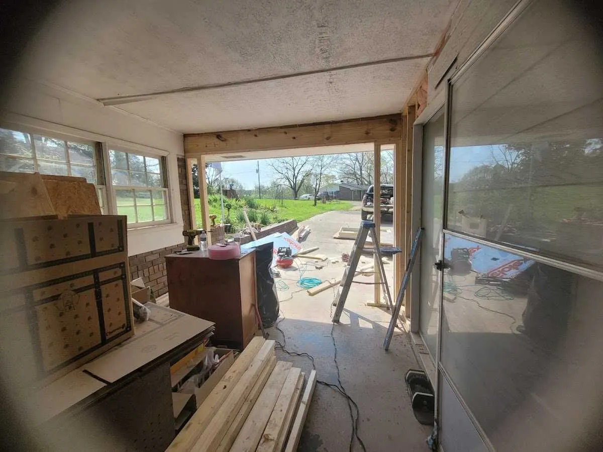 Air movers and dehumidifier for Water Mitigation Services in Lake Wisconsin